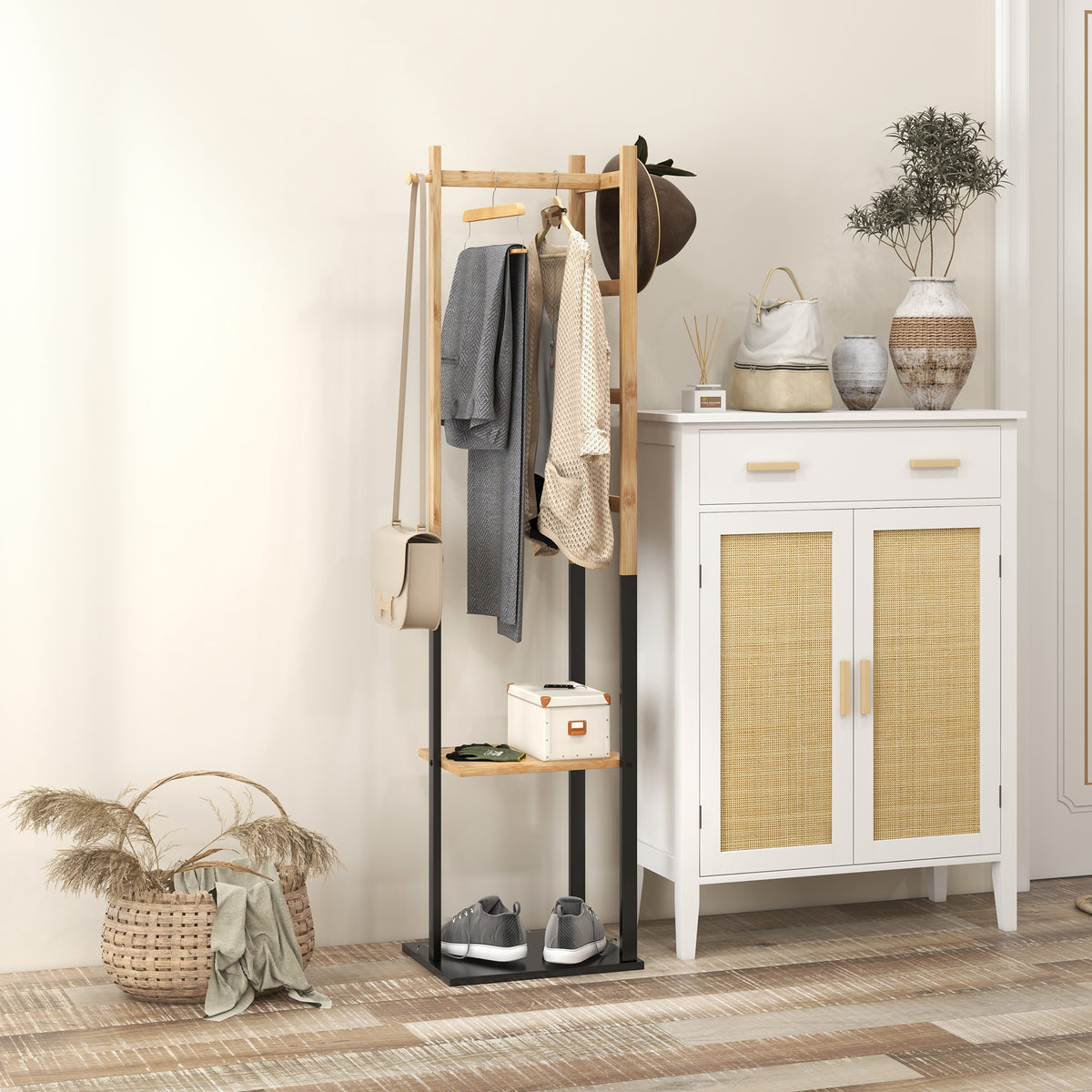 Portant pour vêtements en bambou, Porte-manteau en Bois avec tringle, étagères, patère, 4 barres latérales